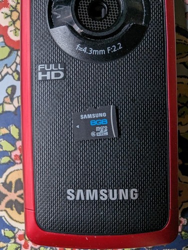 Samsung HMX-W200RN FULL HD SHOCK + WATERPROOF DIGITAL CAMERA w/ 8GB MICRO SD - Picture 3 of 12