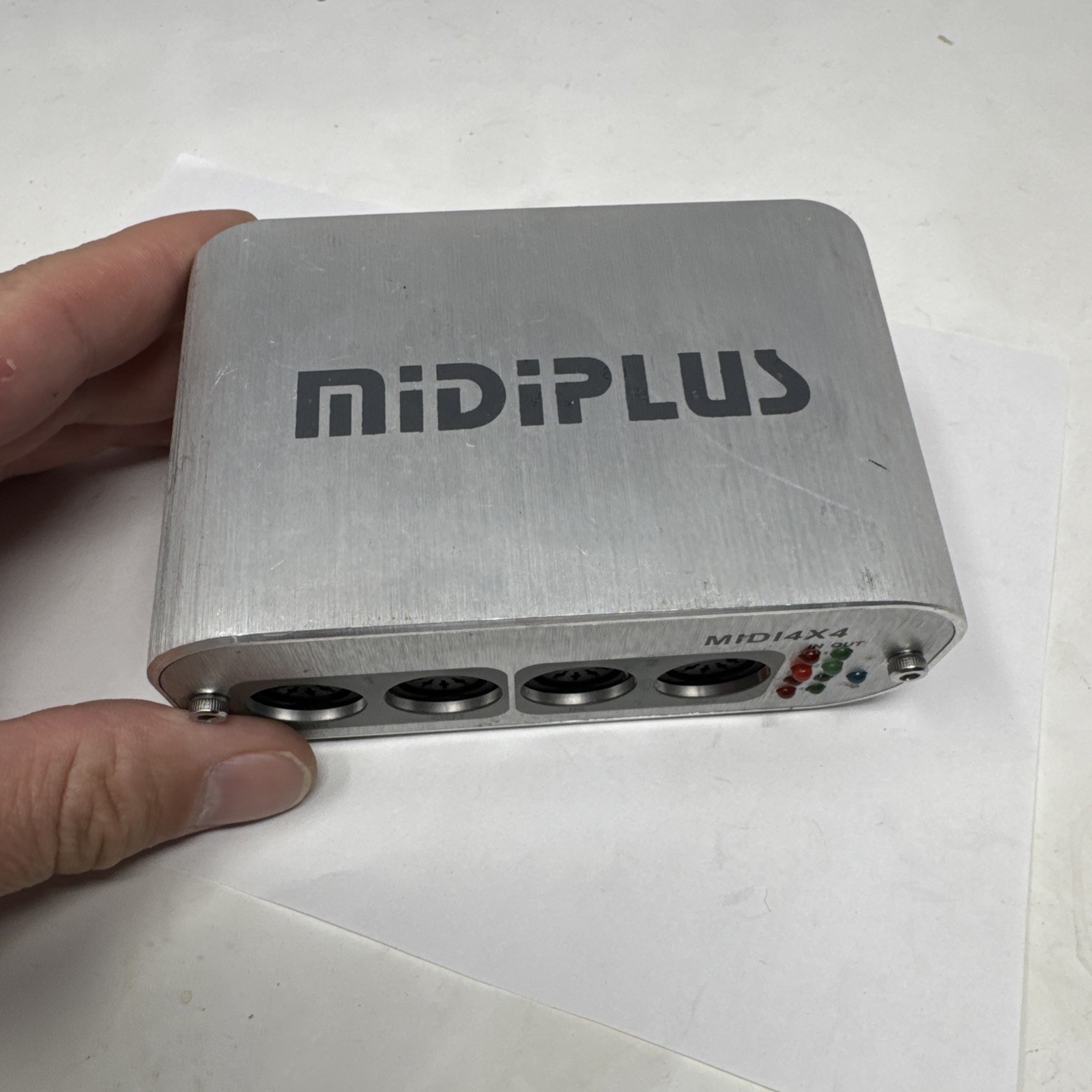 MIDIPlus MIDI 4x4 Interface USB MIDI 