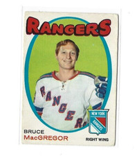 1971-72 O-Pee-Chee #216 Bruce MacGregor VG