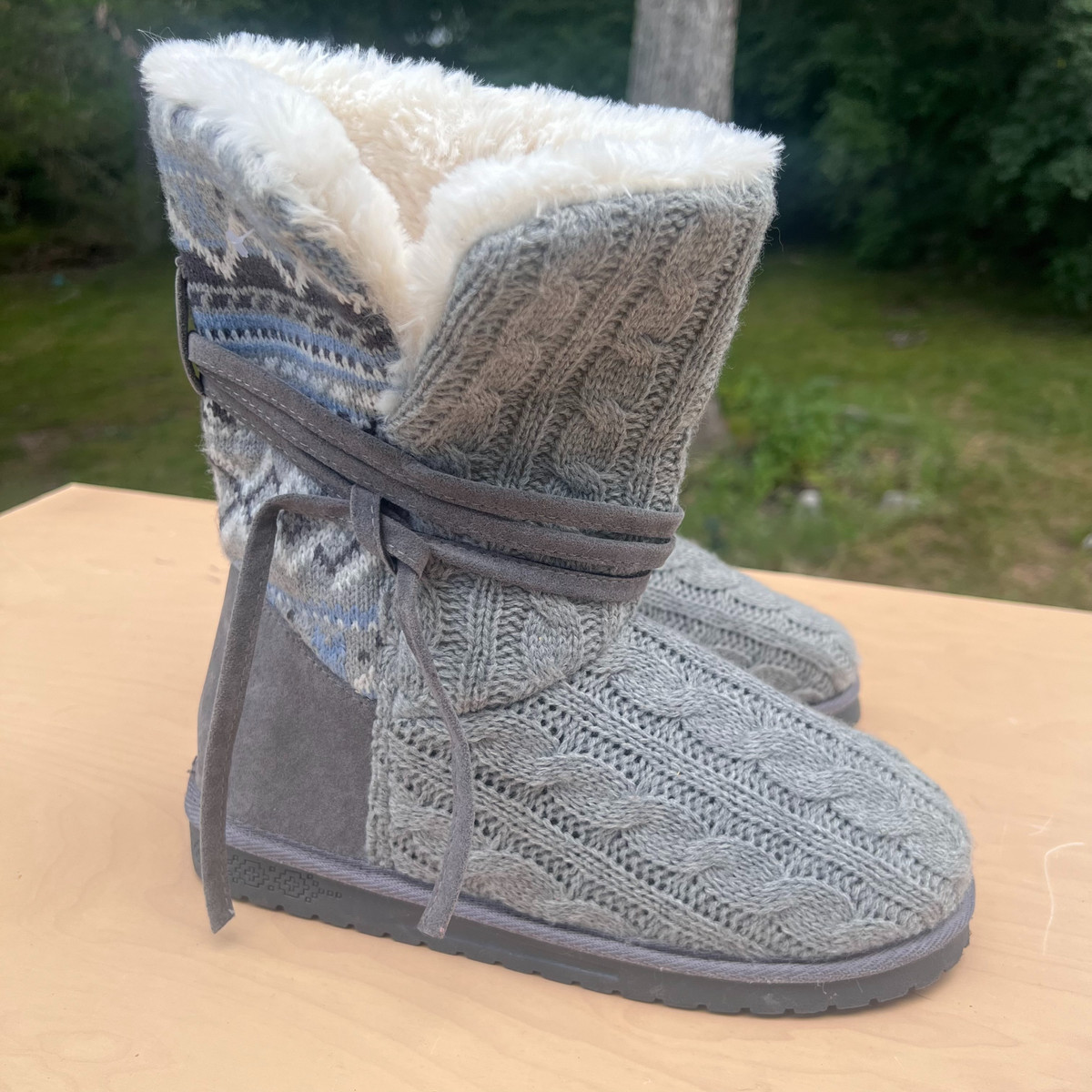 Essentials by Muk Luks Women's Boots Size 8 Cozy View 2