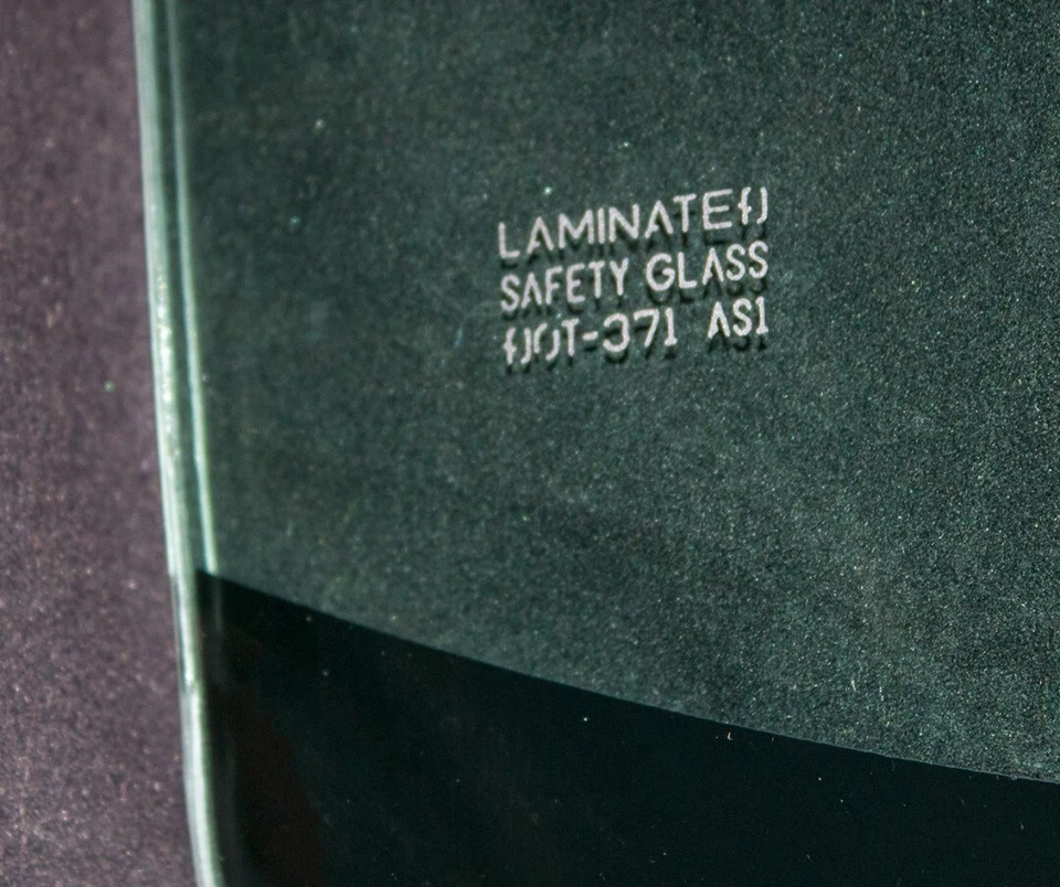 Ветровое стекло с антенной AMD подходит для Pontiac Firebird 1970-1981 годов выпуска 380-3570-T - Изображение 4 из 4