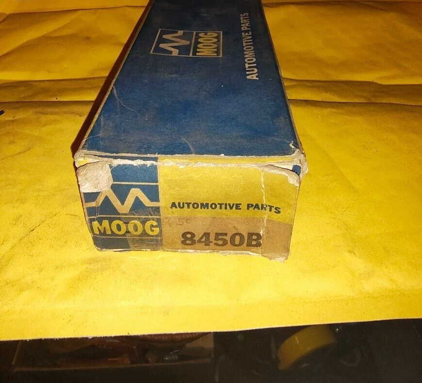 ВИНТАЖНЫЙ НАБОР ЗНАЧКОВ KING; MOOG NO 8450B - Изображение 3 из 3