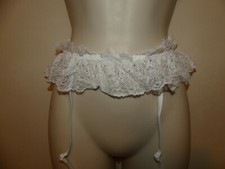 Victoria's Secret garter belt white lace with bling rhinestones XS/S NWT