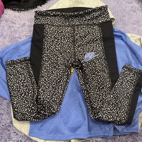 Nike Girl's Cropped Sweatshirt , T-shirt & Leggings 3pc Set Size 6 - Picture 4 of 4