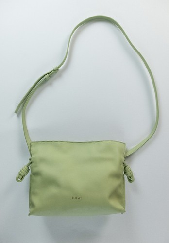 (NO CUSTOMS TAX) LOEWE Mini Flamenco pear green leather shoulder bag authentic - Picture 8 of 21