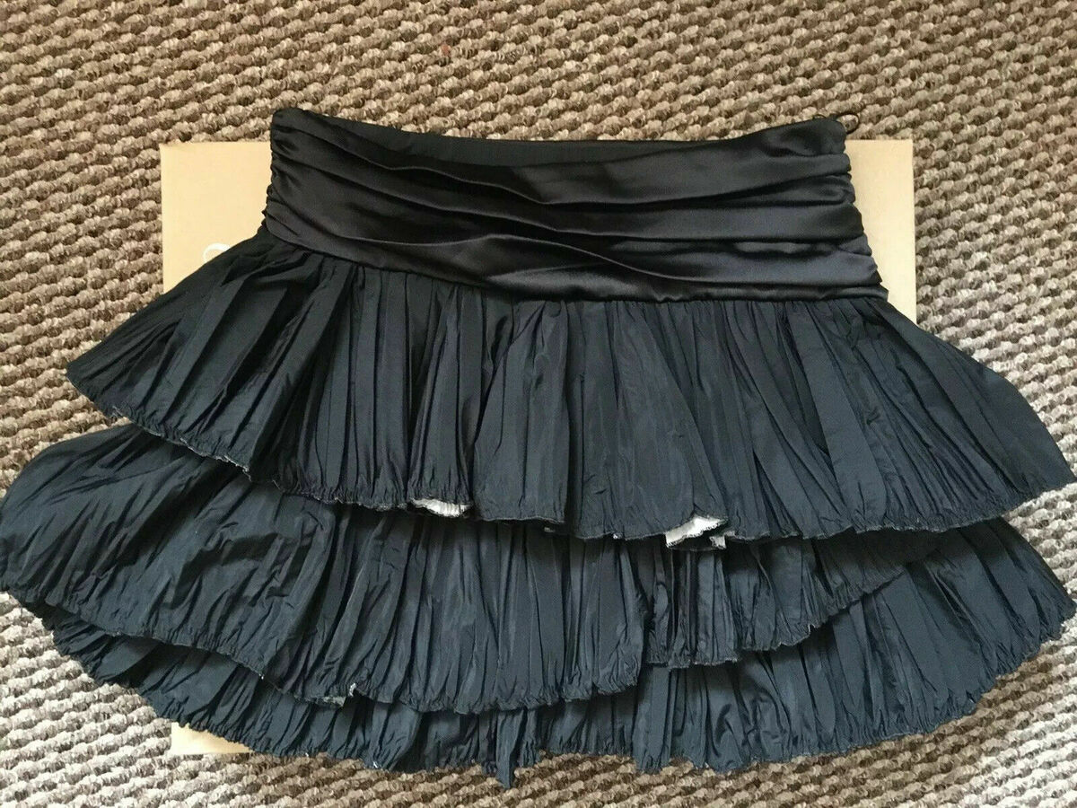 NEW ZARA BLACK FRILLED MINI SKIRT WITH RUFFLES SIDE ZIPPER NEW ZARA BLACK FRILLED MINI SKIRT WITH RUFFLES SIDE ZIPPER