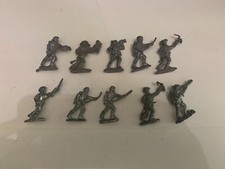 Vintage Lot of 10 Lead Infantry Soldiers K