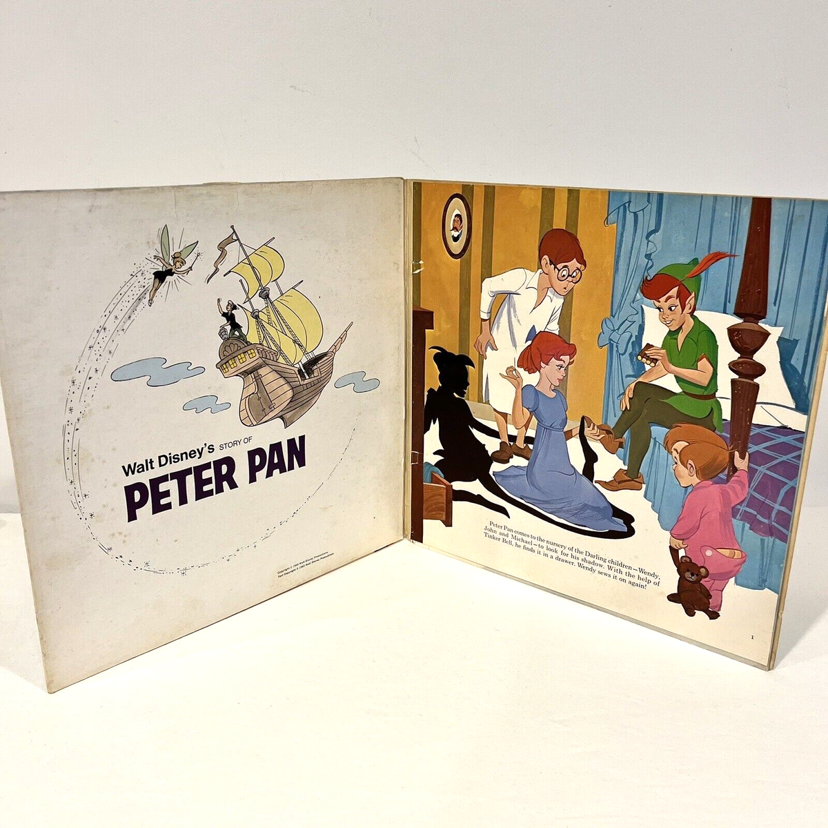 【最新版】Story and Songs  CD Songs & Story - Disney Pixar Favorites - 3 CD Box - Brand