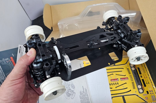 Datsun 510 BRE RC 1/10 Complete Chasis 4WD Genetic