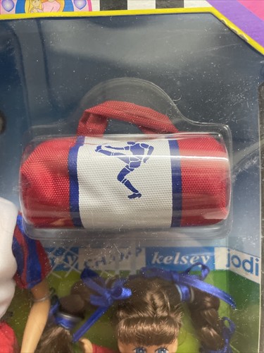 Barbie Puppe Soccer Star Kid Kore 1998 - Neu im Karton - Bild 5 von 14