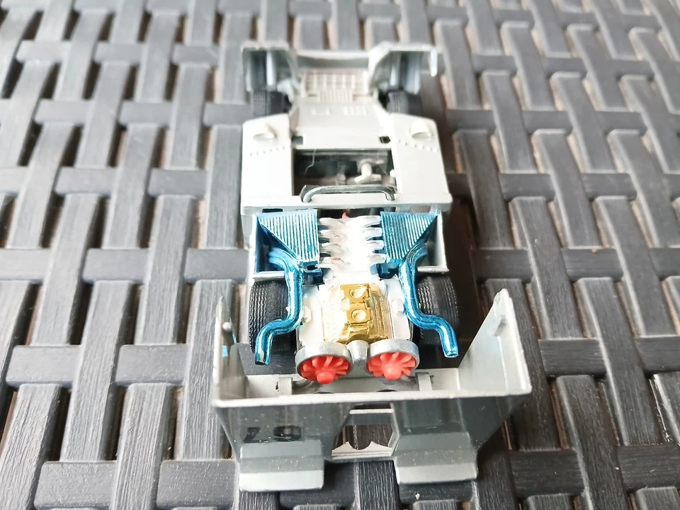 CHAPARRAL 2J MEBETOYS 1/43 ARGENTO - Immagine 4 di 4