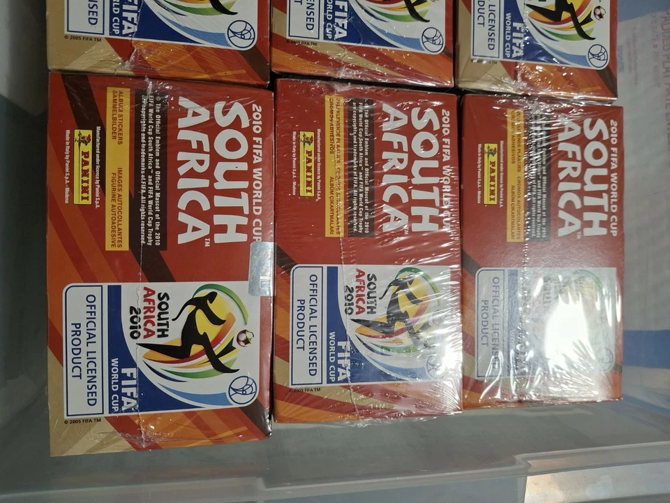 Pegatinas Panini Sudáfrica 2010 Mundial Caja Sellada 100 Paquetes Messi Ronaldo Foto 2 de 4