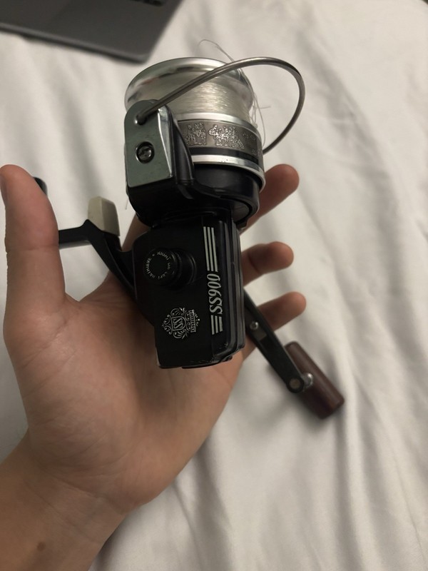 Vintage Daiwa Ss900 Spinning Reel
