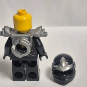 Lego Ninjago ZX Robe (9444) - Lightly Used Display Piece