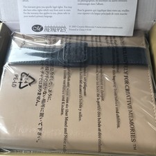 NEW Creative Memories Picfolio Minutes Album TAN  Black Holds 24 4x6 Photos