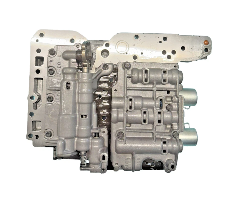 03-71LE A43DE Toyota Tacoma 1996-2004 carrocería de válvula Foto 2 de 2