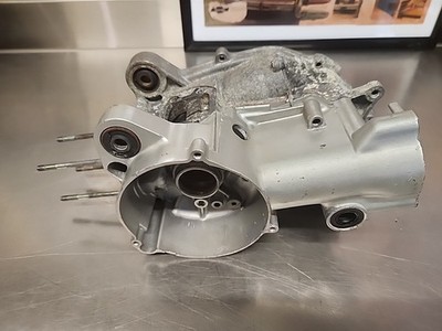 Yamaha QT50 QT 50 Motor Engine Center Cases Crankcase Yamahopper | eBay