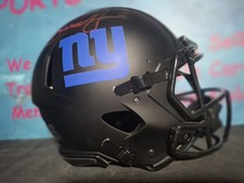 ​Daniel Jones 8 Signed Giants AUTHENTIC Full Size Helmet Matte Black Alt Beckett