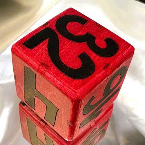 Pinot Power - Savor the Challenge - Backgammon Doubling Cube 36mm - Picture 9 of 9