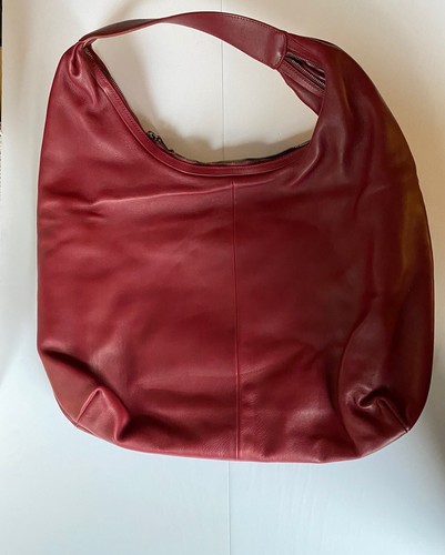 BARNEYS NEW YORK Red Pebble Leather Hobo Shoulder Tassel Bag NEW + TAG NWT $1050 - Picture 5 of 7
