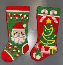 VTG 1977 Pair of BERNAT Needlepoint Stockings Santa and Christmas Tree