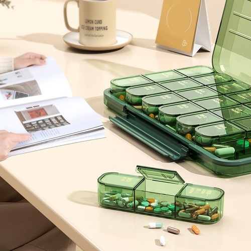 Elderly Medication Reminder Box with Multiple Compartments for Daily Doses - Picture 12 of 31