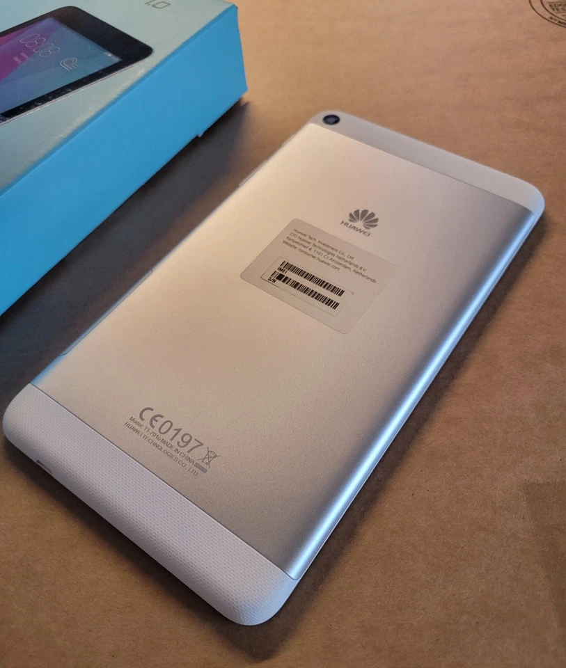 Huawei Mediapad T1 7.0 8GB Silber (Panel Schwarz) Neuware in geöffneter OVP - Bild 2 von 2