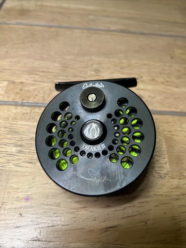 Mulinello da pesca a mosca Cabela's Drake II con lenza 5-6wt. usato, ma in ottime condizioni.