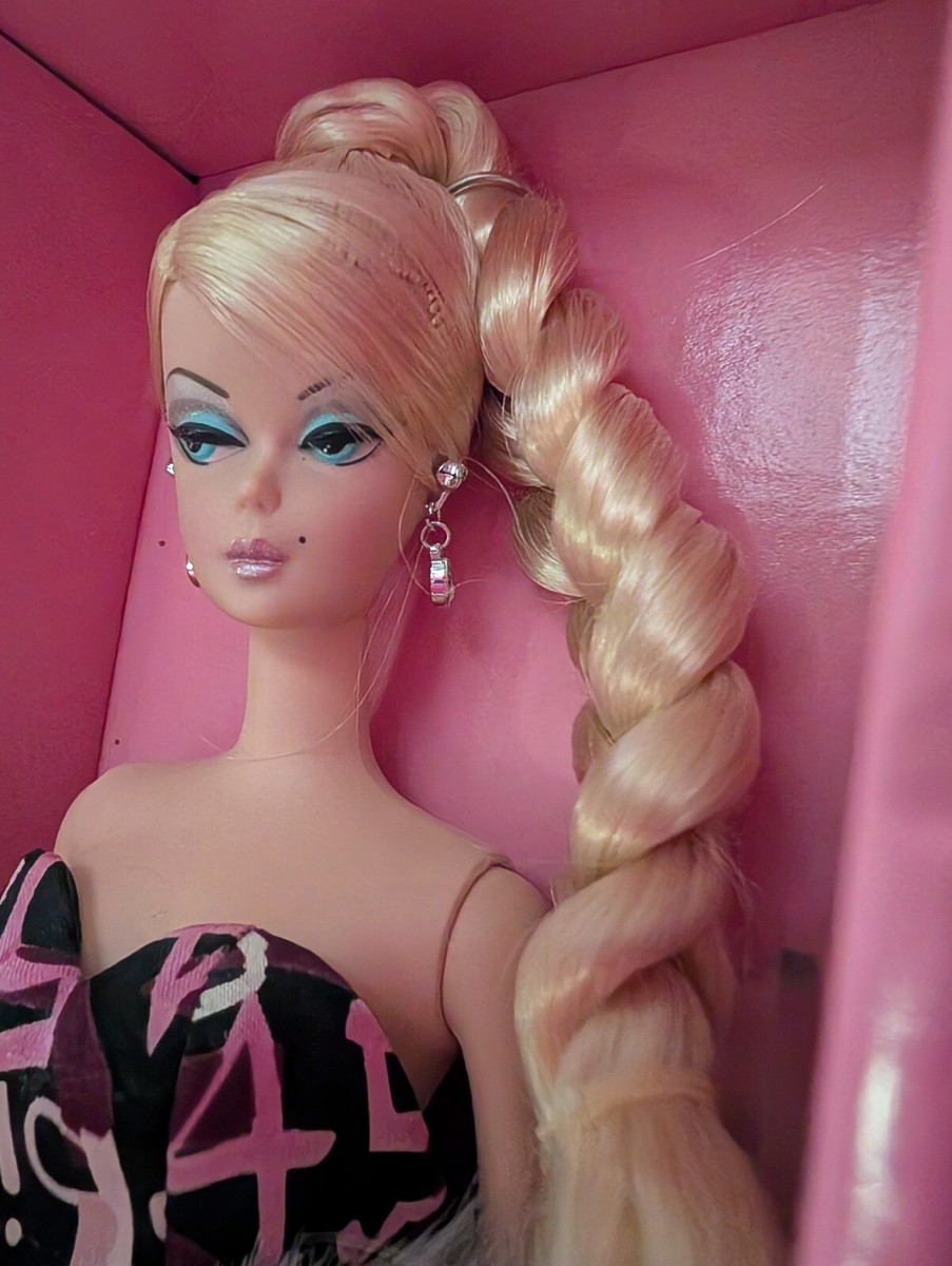 Mattel - Poupée Barbie A Model Life and 45th Anniversary Barbie and Ken