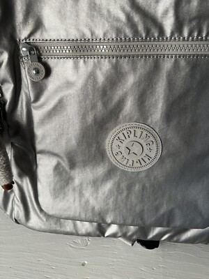 ★KIRSH★ Pocket technical backpack silver Amazon.com | KIRSH Pocket Logo Sports Backpack | Casual Daypacks