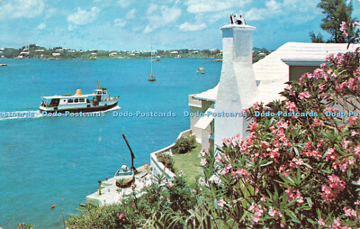 R490612 Fähre Boot in Hamilton Hafen Bermuda Tropic Traders