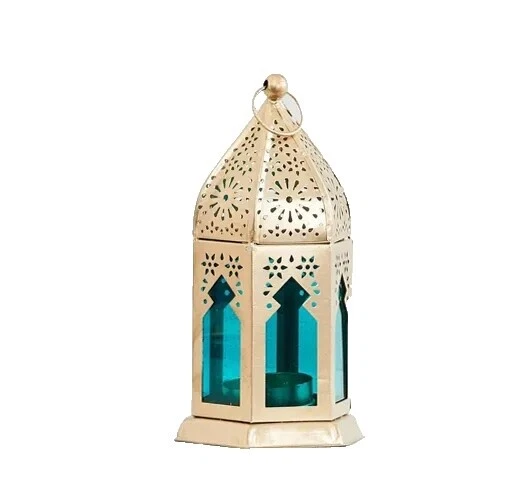 Candelabros multicolor de latón y accesorios