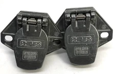 LOT OF 2 PHILIPS INDUSTRIES 15-720 7 WAY SPLIT PIN W/2 HOLE MOUNT ZINC DIE-CAST