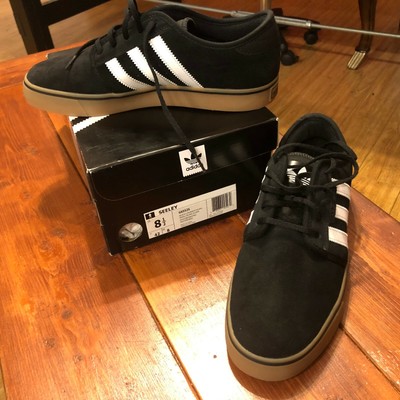 adidas ee6136