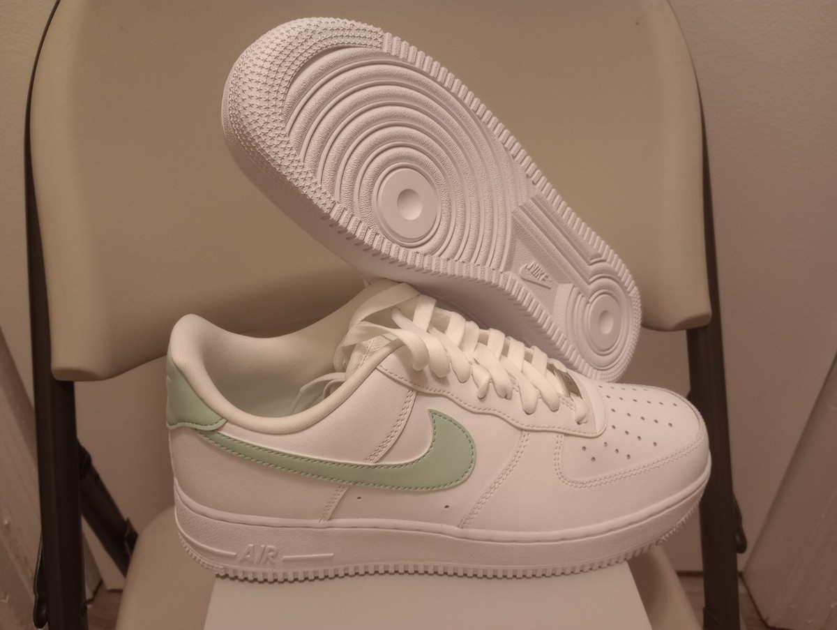 womens nike air force 1 size 10.5