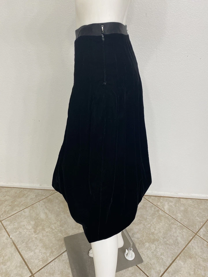 Adolfo Saks Fifth Avenue Black Velvet Skirt W Crinoline sz 4 Made US 26 In Waist - Image 3 of 4
