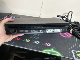 Sony PlayStation 4 Pro 1TB With Controller CUH-7115B + GTA V