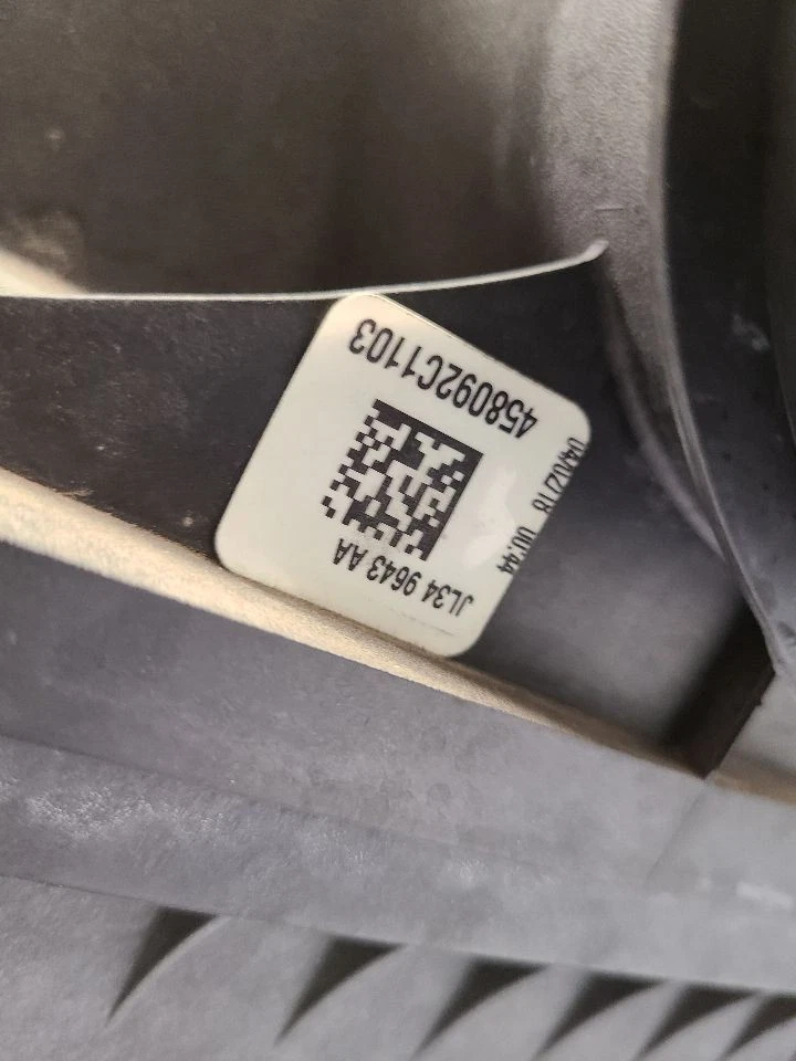 2018 2019 2020 2021 2022 2023 FORD EXPEDITION  Air Cleaner  Foto 2 de 4