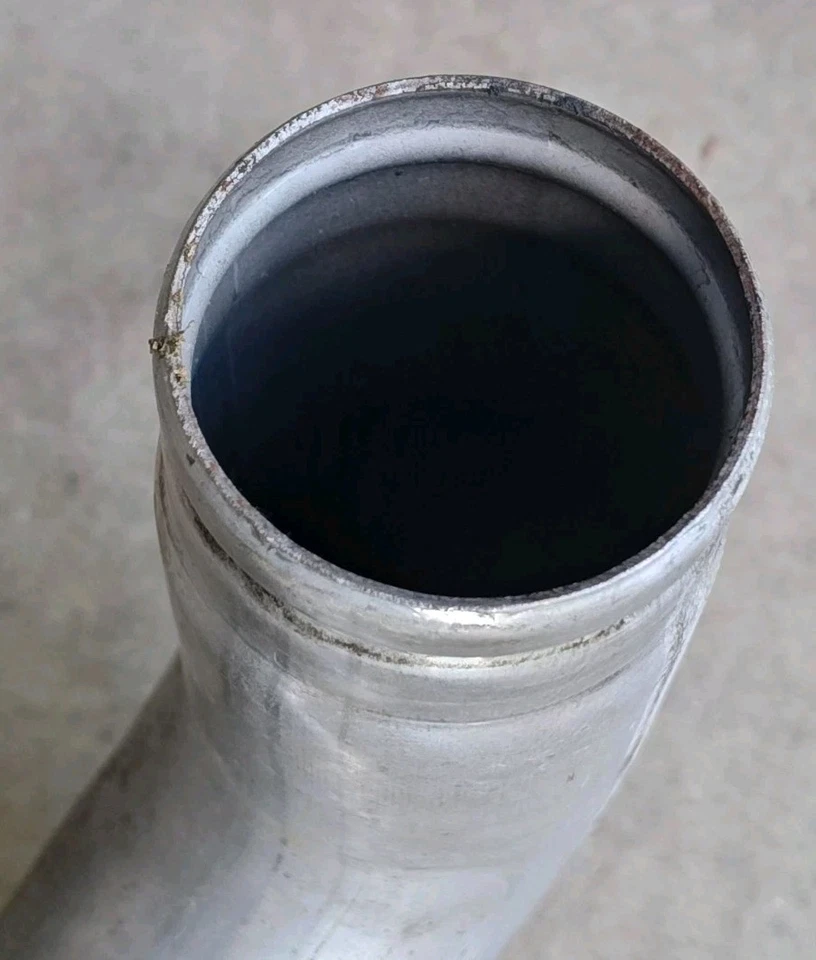 Tubo intercooler OE LH con botas, 04-10 Chevy GMC Duramax 6,6 LLY LBZ LMM 15188717 Foto 4 de 4