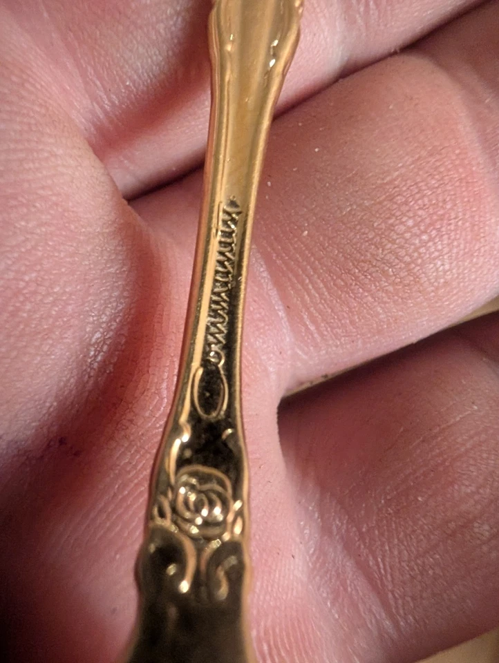 Cubiertos Oneida Community Golden Royal Grandeur Foto 3 de 3