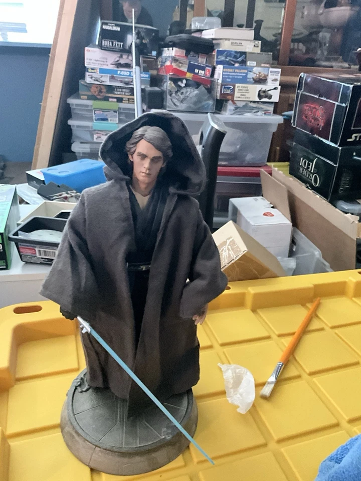 Sideshow Exclusive ROTS Star Wars Darth Vader Sith Apprentice 1/6 Figure - Image 2 of 4