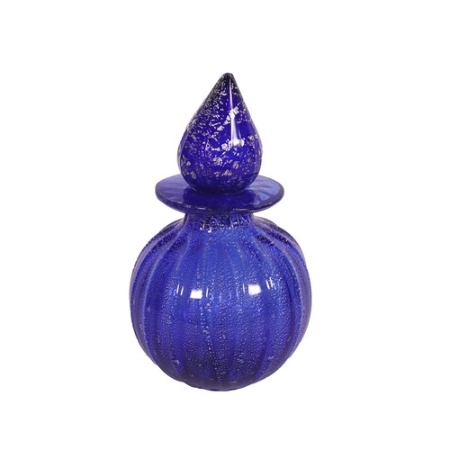 Vintage blaue Glasflasche mit Blattsilber Design Manufaktur Rosis 70er Jahre
