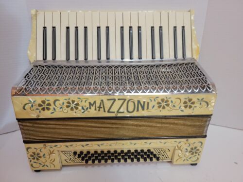 VINTAGE MAZZONI 48 BASS piano accordéon - Photo 1 sur 13