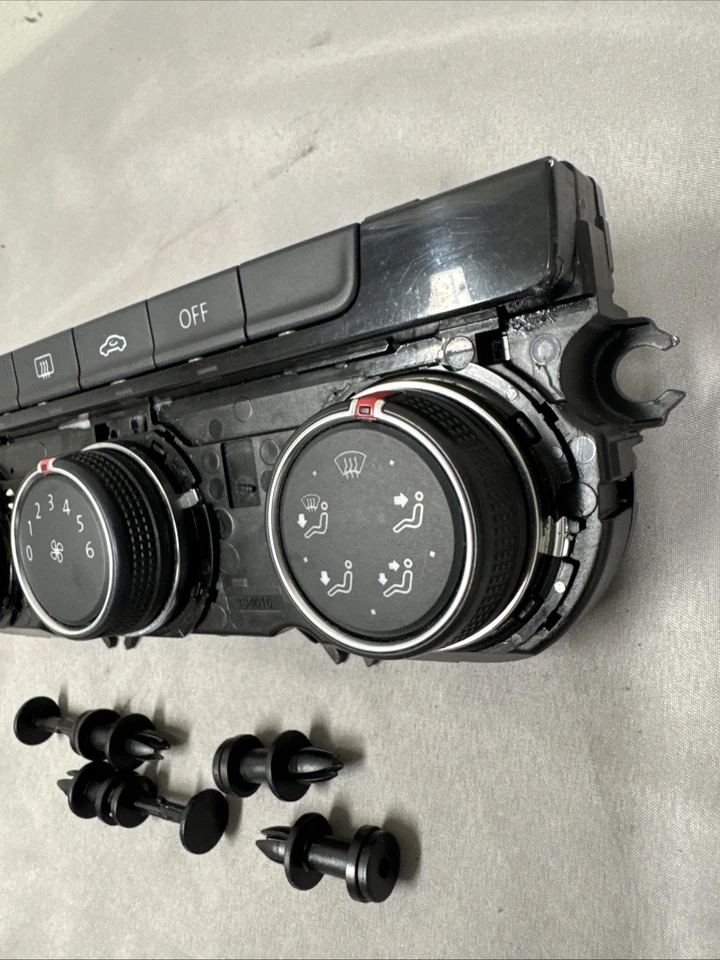 2015-2019 Volkswagen Golf OEM Manual Climate Control Unit Assembly Heated Seats - Image 4 of 4