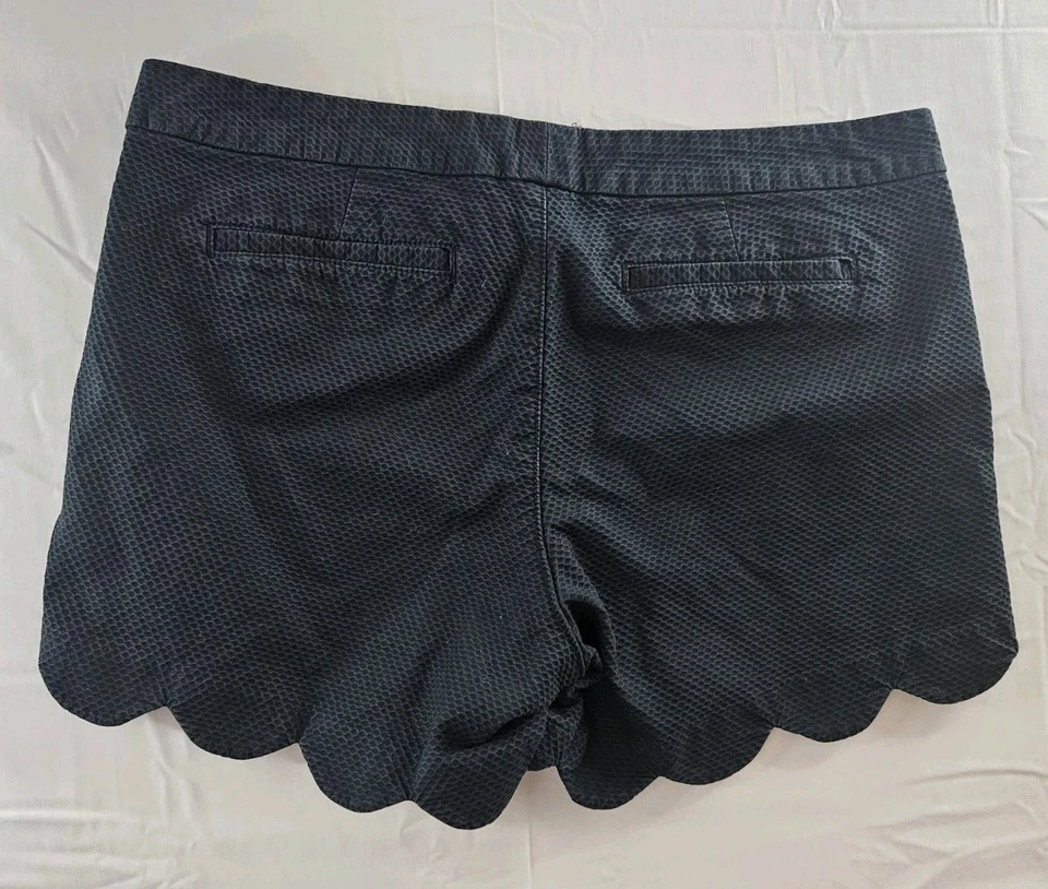 Shorts feminino Lilly Pulitzer tamanho 8 preto The Buttercup texturizado recortado 004212 - Imagem 2 de 4