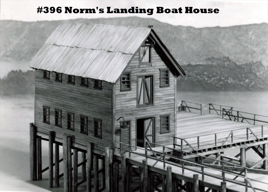 Campbell Scale Models 396 HO Norm's Landing Boat Shop Craftsman Building Kit