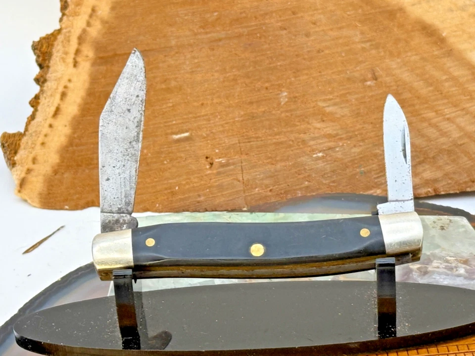 Vintage Frontier (by Imperial) 41P4 2 blade Jack Knife w/rubber handle--2154.25 - Image 2 of 4