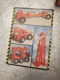 1982 LEGO Technic Universal Set 8030. box & Manuel - missing pieces not complete