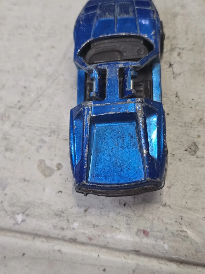 Hot Wheels Redline Mercedes Benz C-111 puertas ala de gaviota azul espectraflame  Foto 3 de 4