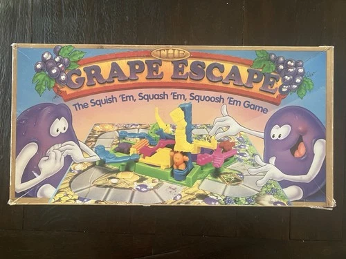 VTG 1992 Parker Brothers THE GRAPE ESCAPE Board Game Pieces Complete *No Dough*